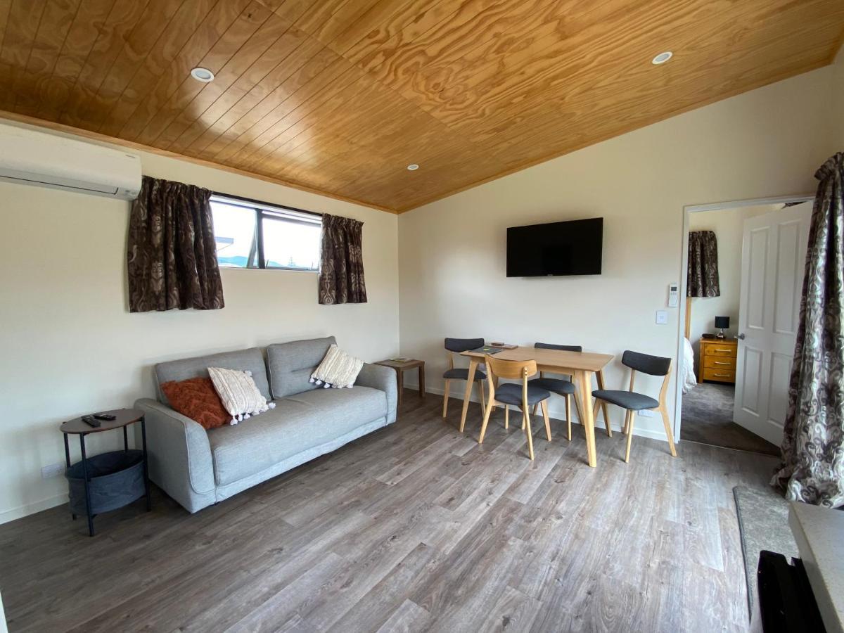 Country Retreats On Ranzau 1 Villa เนลสัน ภายนอก รูปภาพ